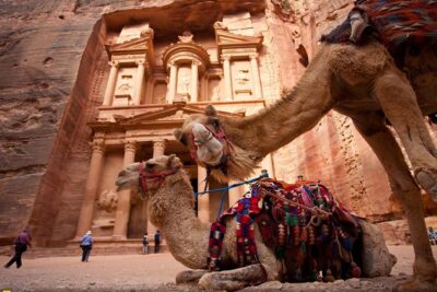 02 Days Petra , Wadi Rum and Dead Sea from Amman - Petra: Walking the Siq to Khazneh and the Nabatean Story