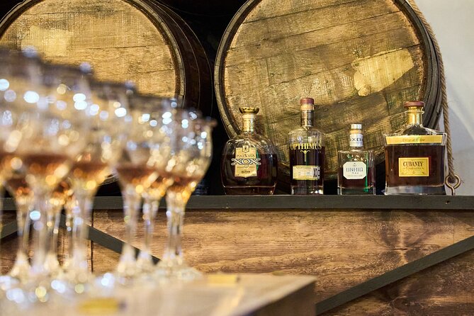 101 Oliver Rum Tasting & Pairing And Taino Concept Store - What You Taste: 25-Year-Plus Rums and the Pairing Logic