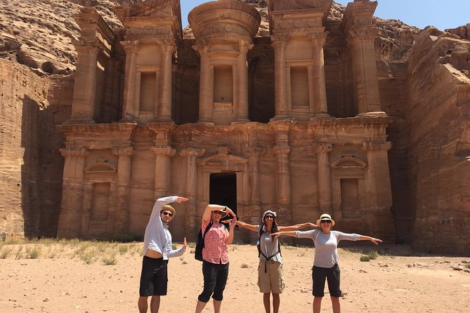 2-Day Petra, Wadi Rum and Dead Sea Tour from Amman - Petra: from the Siq to the Treasury, and how to plan your time