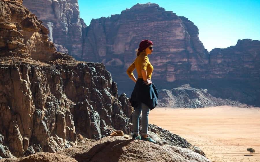 2-Day Tour from Amman to Petra, Wadi Rum, and Dead Sea - Wadi Rum 4x4 jeep ride: dunes, canyons, and planned viewpoints