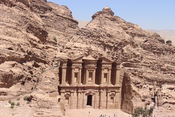 3-Day Tour to Petra, Wadi Rum, Karak, Mujib, Aqaba, and Dead Sea - Petra Day: Siq Into Khazneh, Then the Monastery and Sacrifice Altar