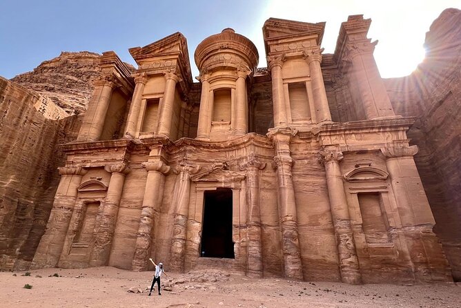 3 Days Petra and Wadi Rum Private Guided Tour - Day 1: Crossing toward Petra and settling in for an early start