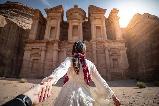 3-Night Private Jordan Special Tour:Amman,Petra,Wadi Rum with Dead Sea Overnight - Petra’s classic guided visit: Siq to the Treasury without rushing