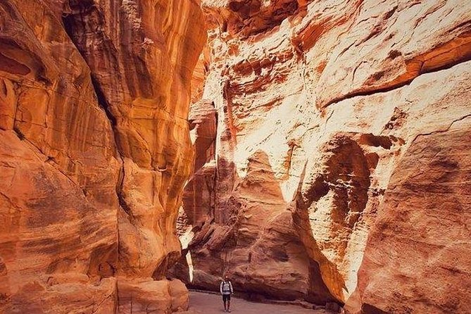 3Days Tour Petra & Wadi Rum from Amman, Dead Sea OR Amman Airport - Petra and Wadi Rum Value: What You Pay for, and What You Should Budget Extra