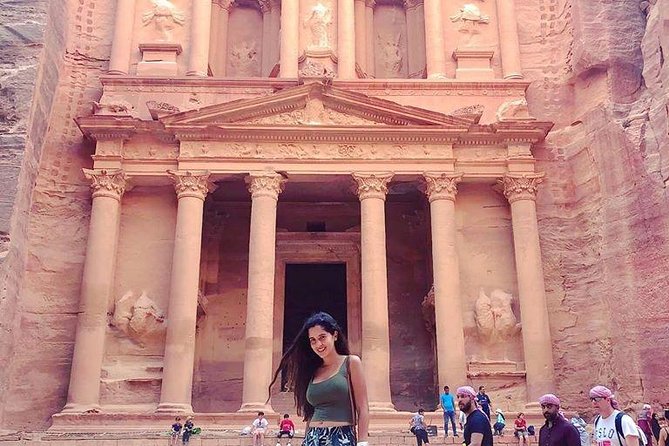 3Days Tour Petra & Wadi Rum from Amman, Dead Sea OR Amman Airport - Wadi Rum Day 2: Valley of the Moon and the 4WD Desert Plan