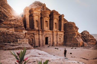 5 Day Tour: Amman Petra Jerash Mount Nebo Shobak Castle Wadi Rum Red & Dead Sea - Jerash and Ajloun Castle: Roman Streets, Crusader-Era Views