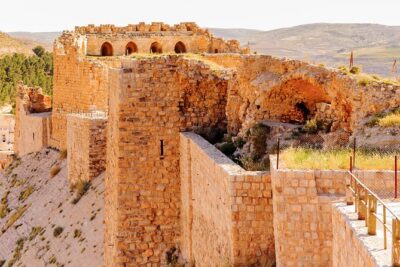 8-Night Best of Jordan Tour: Jerash, Petra with Wadi Rum and Aqaba Overnight - Jerash: Roman street grid, theaters, temples, and a real guide payoff
