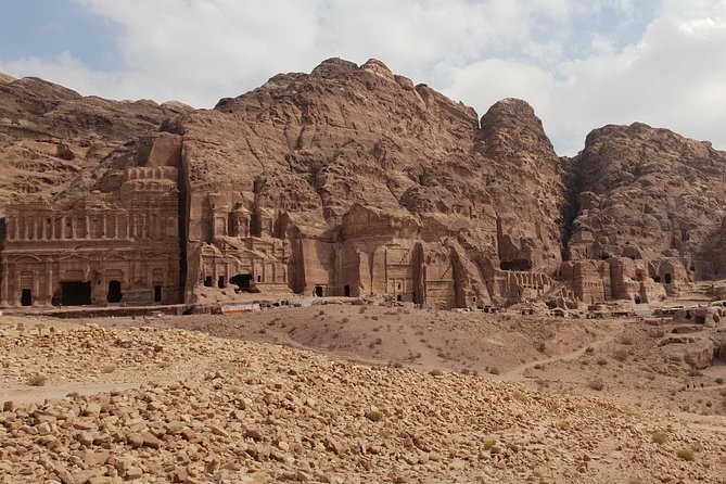 Amman and Aqaba airport lift to Petra and Wadi Rum - Private pickup from Amman or Aqaba to Petra and Wadi Rum