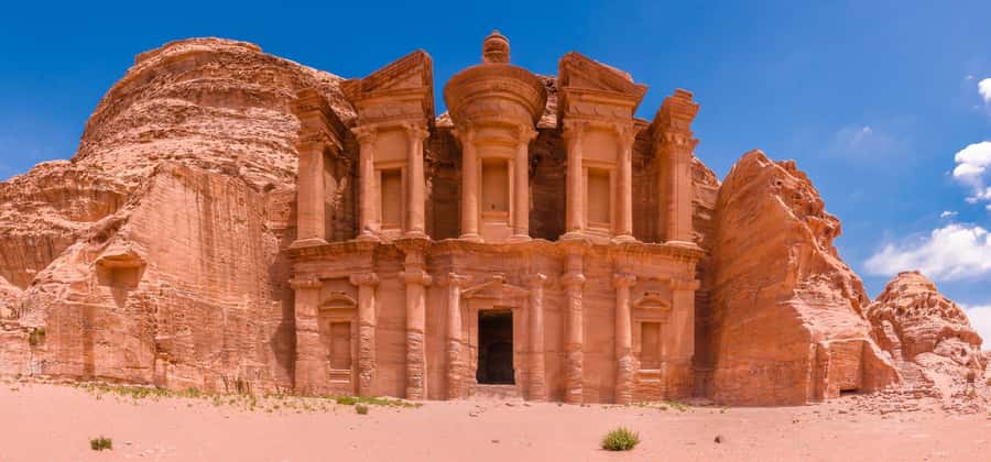 Amman: Petra, Wadi Rum, Pink Lake and Dead Sea 2-Days Trip - Dead Sea Reality Check: Float First, Then Mud Bath