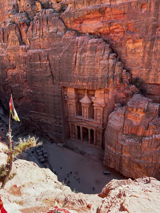 Amman: Petra, Wadi Rum, Pink Lake and Dead Sea 2-Days Trip - Should You Book This Amman to Petra, Wadi Rum, Pink Lake, and Dead Sea 2-Day Trip?
