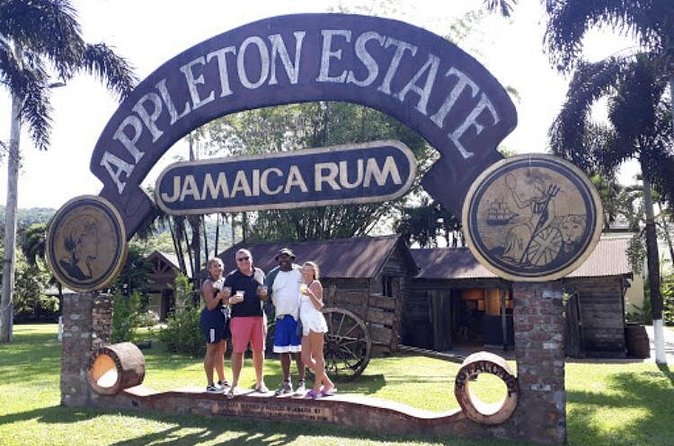 Appleton Estate Rum, YS Falls, Black River Safari / Floyd's Pelican Bar Tour - Floyd’s Pelican Bar: A Sand-Bar Stop That Actually Feels Special