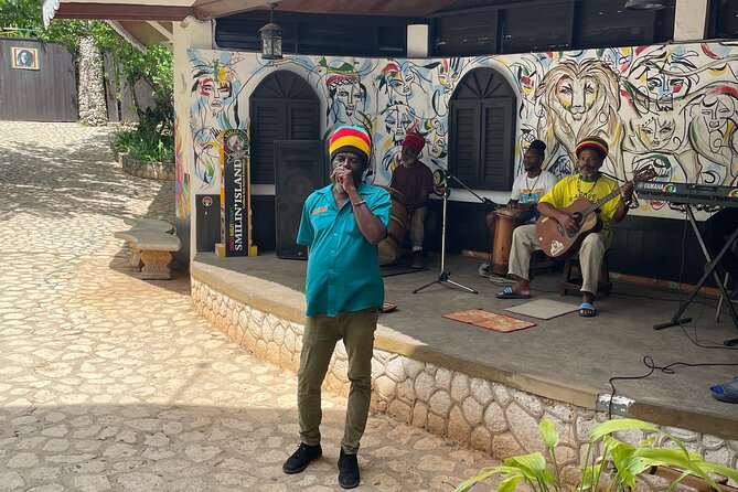 Bob Marley's Nine Mile Mausoleum Tour (Complimentary Rum Punch) - Key Points You’ll Care About