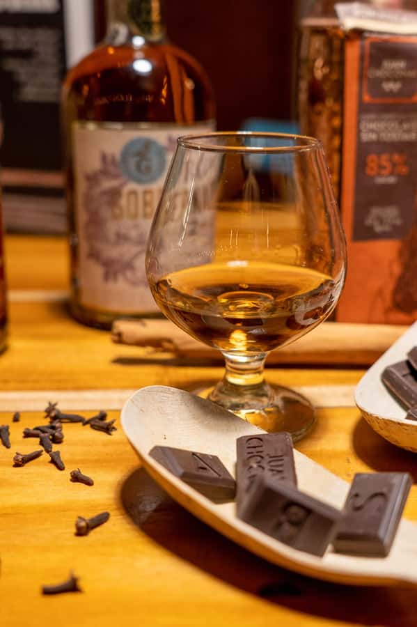 Cartagena: Express Rum and Chocolate Tasting Experience - The Pairing Moment: Why Chocolate Makes Rum Feel Different
