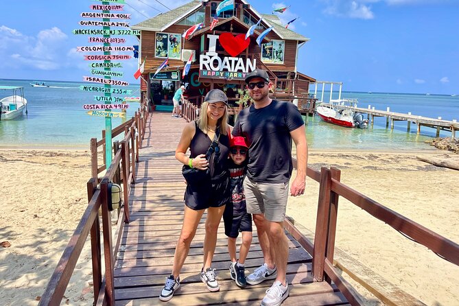 Customizable Roatán Private Tour: Rum, Chocolate & Island Culture - The Roatan Chocolate Factory: tastings plus actual context