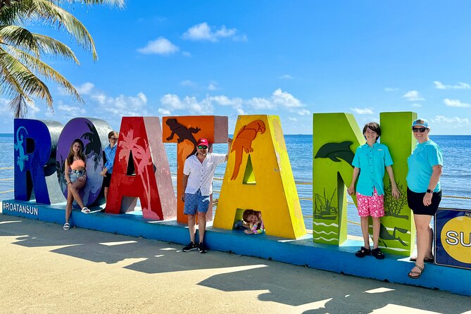 Customizable Roatán Private Tour: Rum, Chocolate & Island Culture - Roatan Rum Company: rum cakes and a high-view ocean moment