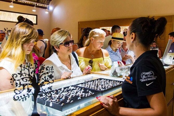 Discover Dominican Treasures: Rum, Cigars, Coffee & Chocolate - What You’ll Actually Get: Rum, Cigars, Coffee, Chocolate