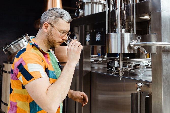 DropWorks Rum Tour - Largest Premium Rum Distillery in Europe! - Inside the distillery: how the hour is structured