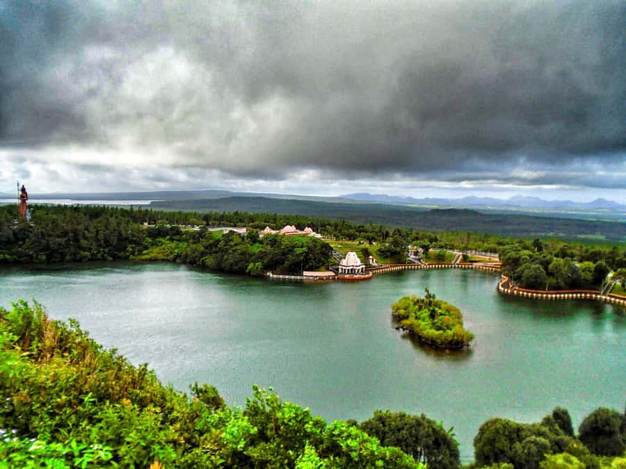 Explore the Southwest with Local Lunch & Rum Tasting - Local Mauritian Lunch: A Real 3-Course Break