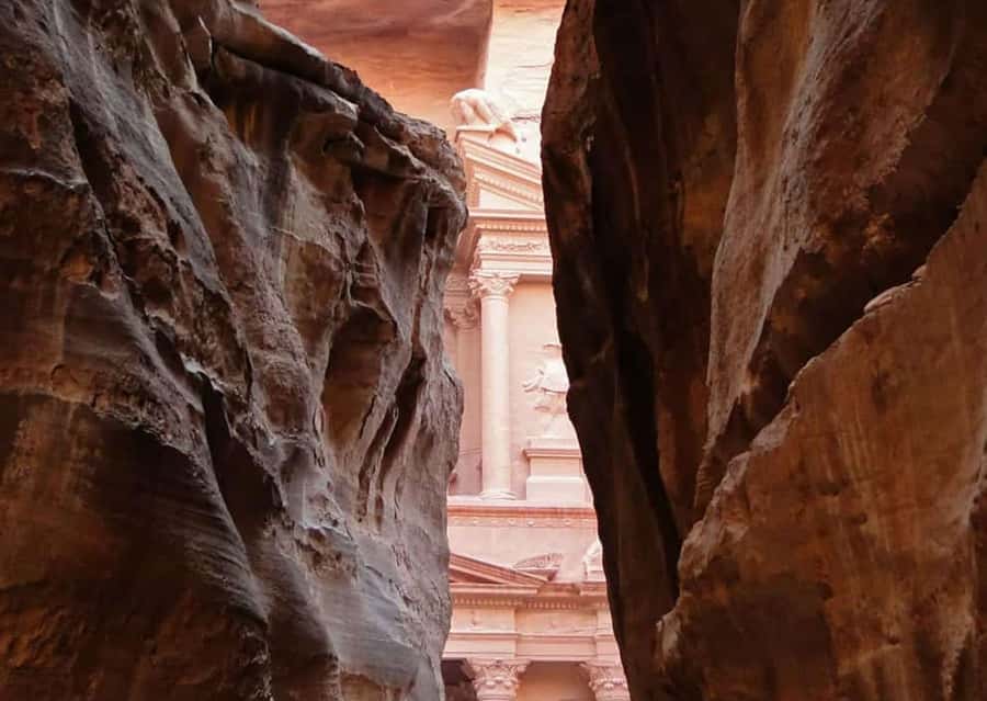 From Amman: 2-Day Petra, Wadi Rum, and Dead Sea Tour - Petra: How to Spend About 4 Hours Without Feeling Rushed