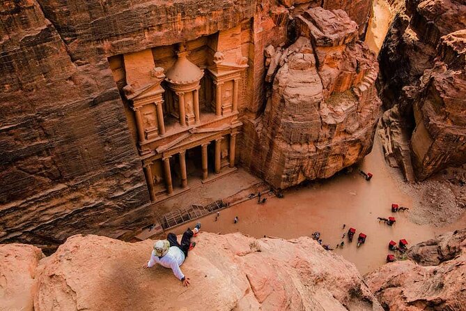 From Amman: Petra and Wadi rum Full day Tour - The long drive from Amman: comfort, pace, and what to do with your day