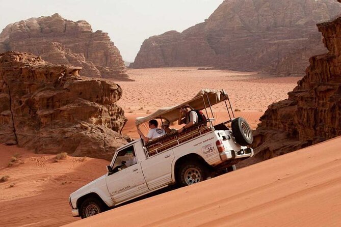 From Amman: Petra and Wadi rum Full day Tour - Wadi Rum’s 2-hour jeep tour: desert views with photo-friendly timing