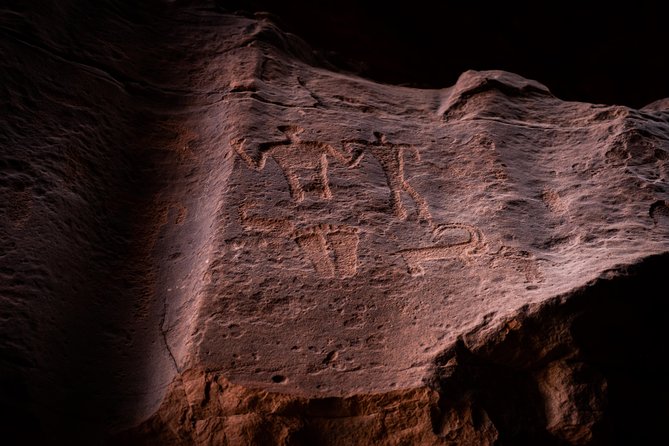From Aqaba: Wadi Rum Desert Tour with taxi transfers from Aqaba - Aby Khashaba Canyon: When the Desert Turns Dramatic