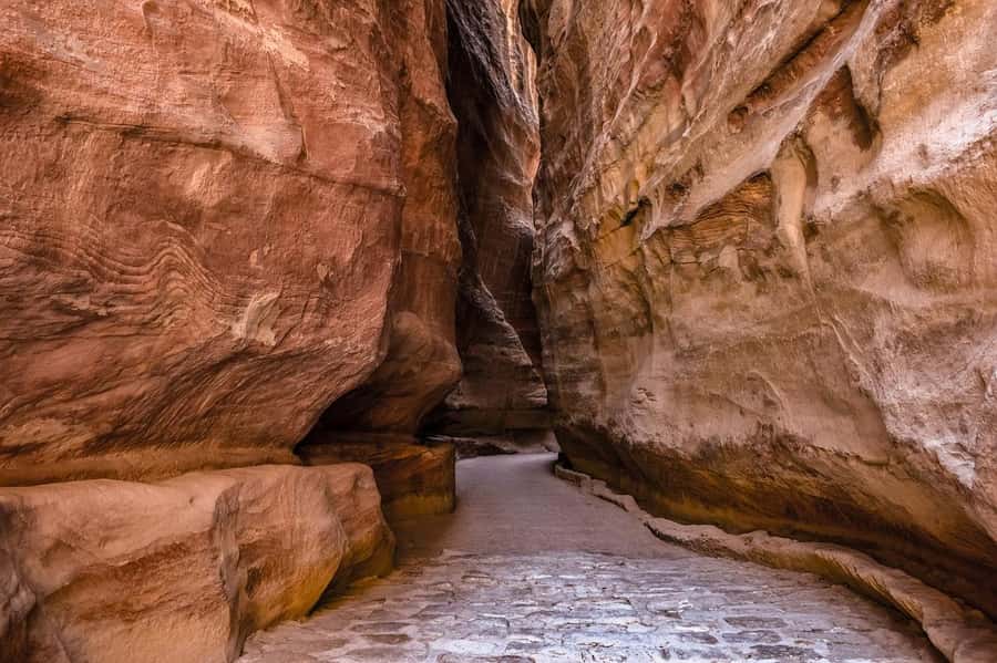 From Eilat: 2-Day Tour of Petra, Wadi Rum & Aqaba - Bedouin Glamping Night: Comfort That Doesn’t Feel Like Pretend