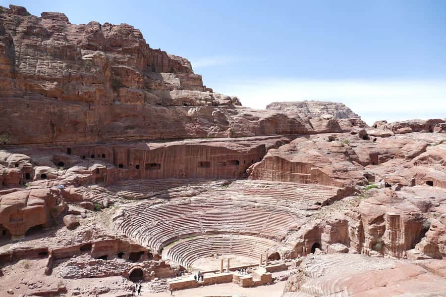 From Eilat: 2-Day Tour of Petra, Wadi Rum & Aqaba - Inside Petra: Siq to the Treasury, Then the Obelisk and Theater