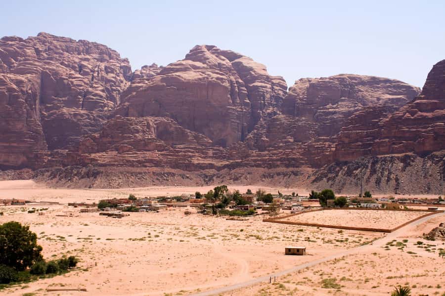 From Petra/Wadi Musa: Wadi Rum Jeep Tour with Hotel Transfer - The drive into Wadi Rum: checkpoints, timing, and what the 7 hours really mean