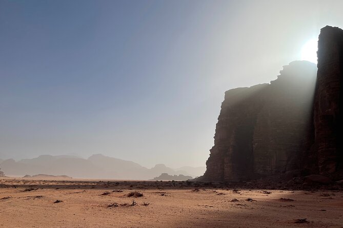 Full-Day Hiking in Wadi Rum's Desert with Lunch - Wadi Rum Desert Views, Without the Noise
