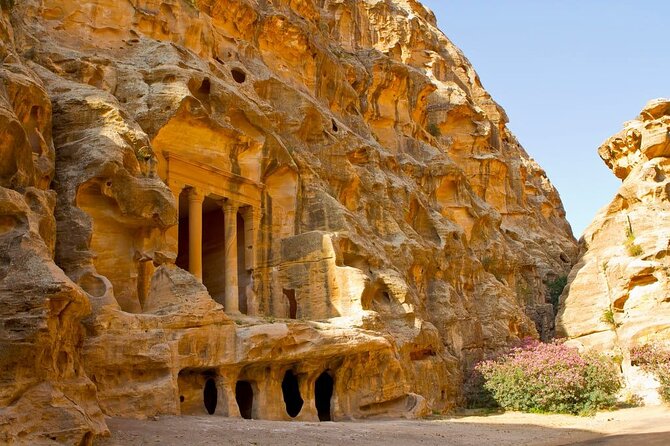 Full Day Petra and Wadi Rum Tour from Amman - Petra time + lunch: how the included buffet helps