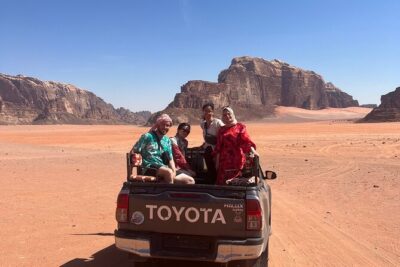 Full-Day Tour In Wadi Rum Desert - Lawrence’s Spring: Where Limestone Tops Create Tiny Oases