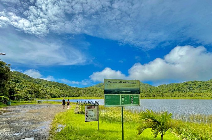 Grenada Day Tour-Concord Falls, Chocolate, Rum & Grand Etang Lake - Comfort and Convenience: Air-Conditioned, WiFi, and a Real Driver