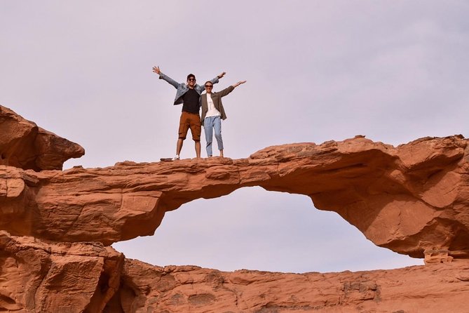 Half-Day Jeep Safari "Wadi Rum Highlights!" w/ Professional Bedouin Guide - What to Bring for a Comfortable Half-Day Desert Safari