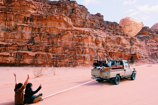Half day Jeep Tour in Wadi Rum incl. water and Bedouin tea - Abu Khasaba Canyon: your 30–45 minute walk through narrow rock