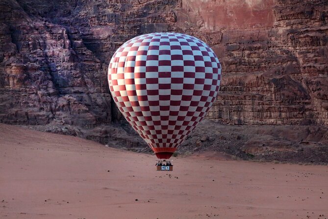 Hot Air Balloon Flight at Wadi Rum - Key highlights to pay attention to