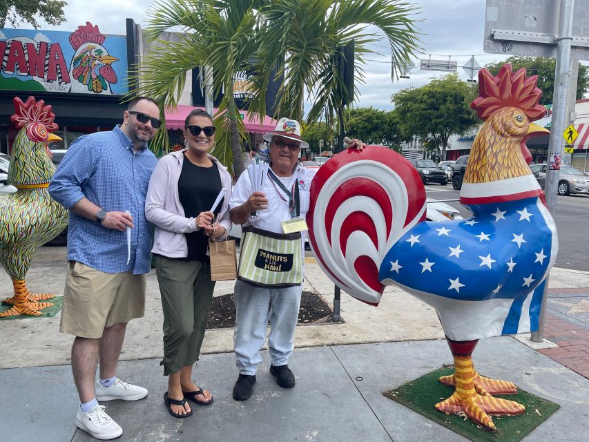 Little Havana: Cigar & Rum Tasting Experience - Los Pinarenos stop: quick neighborhood orientation and local characters