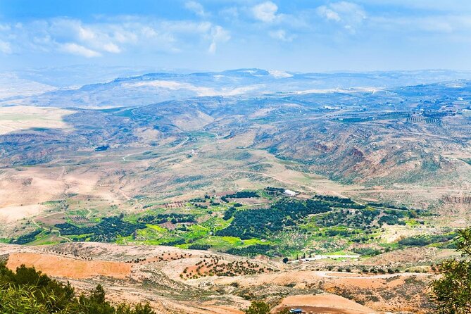 Madaba, Mt Nebo, Dead Sea, Petra & Wadi Rum 3 Days 2 Night - Madaba’s mosaics and St. George: a smooth start in Jordan