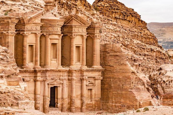 Madaba , Mt Nebo, Dead Sea, Petra & Wadi Rum in 3 days - Price and value: is $813.34 per person a fair deal?