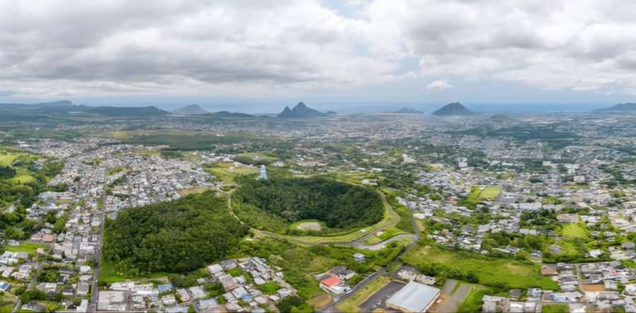 Mauritius: Sights of the South Private Tour with Rum Tasting - Getting picked up in Grand Baie and keeping the day moving