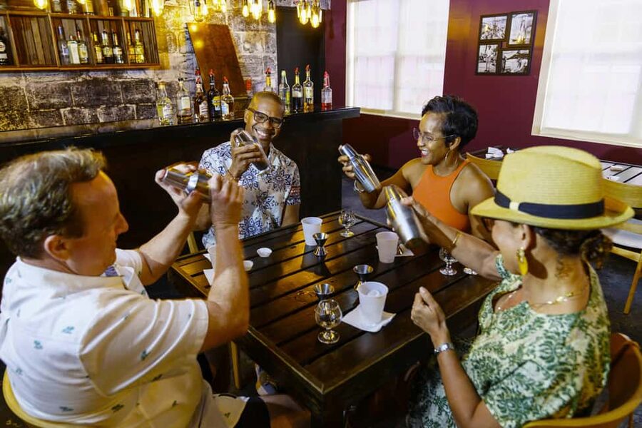 Nassau: 45-minute Private Rum Tasting & Mixology - Prohibition-Era Nassau: Bootlegging Port Stories That Make the Rum Make Sense
