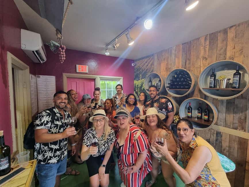 Nassau: Rum, Reggae and Rhythms Tour - From Pompey Square to Party Mode in 4 Hours