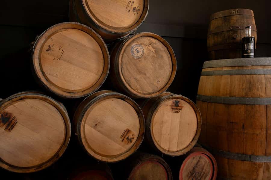 Package - Sugar Shed Tour and Rum Distillery Tour 1.5 hours - Where You Start, How It Flows, and What Each Moment Is For