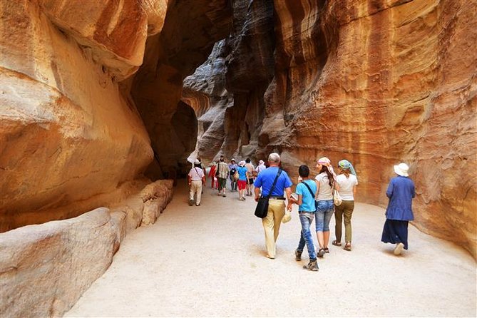 Petra and Wadi Rum 2 day Tour from Eilat - Crossing into Jordan: paperwork and the extra costs that catch people