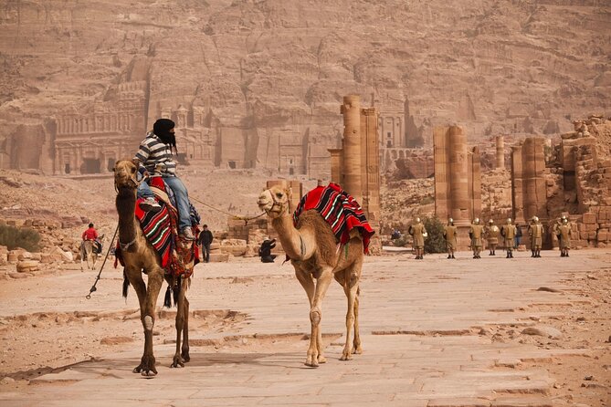 Petra & Wadi Rum (1 Day Private tour) - Drivers, private pacing, and flexibility: the human side of the tour