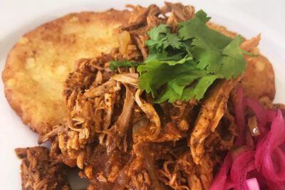 Pigs and Rum Cooking Class - Door-to-door pickup and the 9:00 am start time