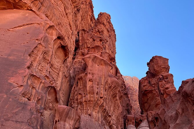 Private 1 Day Wadi Rum Desert Tour - Sunrise Breakfast and the Return to Wadi Rum Village