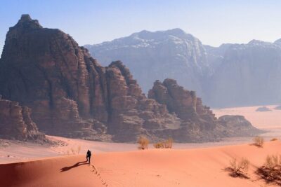 Private Full-Day Trip To Petra And Wadi Rum - Entering Petra: Siq to the Treasury Like a Highlight Film
