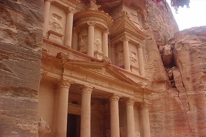 Private Full-Day Wadi Rum and Petra Tour from Aqaba - Treasury time, then the amphitheater and tombs