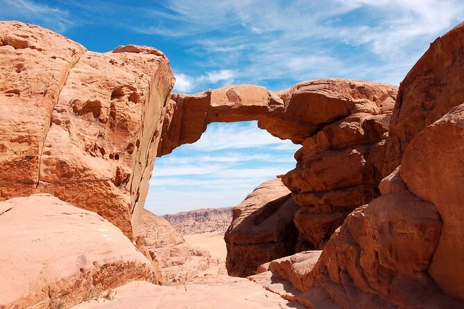 Private Petra and Wadi Rum Tour from Amman or Dead Sea - Driver and company touch: small things that make the day smoother